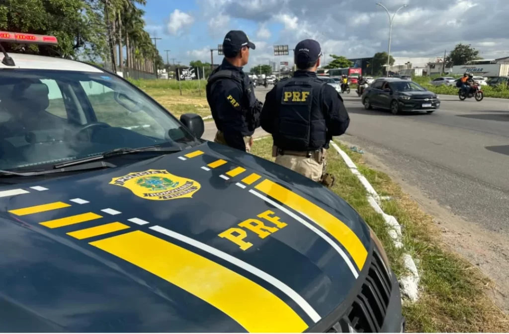 PRF Inicia Operação Dia do Trabalho em Pernambuco com Foco em Segurança nas Rodovias