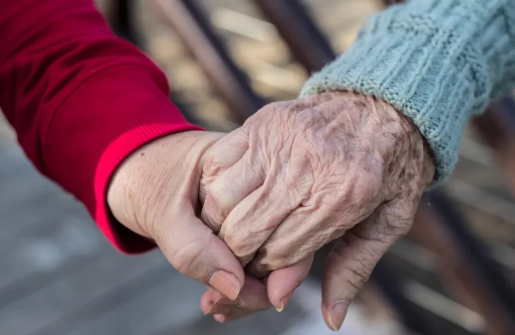 Gripe Se Torna Principal Causa de Morte por SRAG em Idosos, Aponta Fiocruz