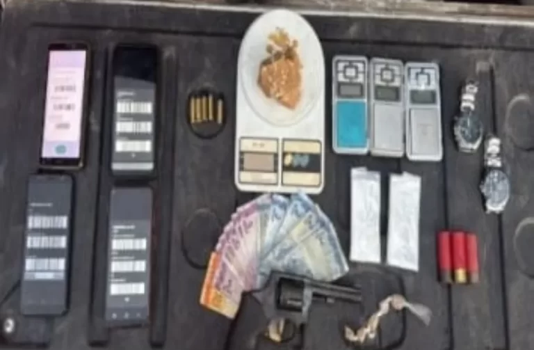 Polícia Fecha Ponto de Tráfico de Drogas e Apreende Armas no Cabo de Santo Agostinho