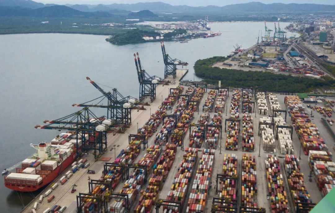 Governo Libera R$ 30 Bilhões em Crédito Para Empresas Exportadoras Afetadas Pelo Tarifaço de Trump