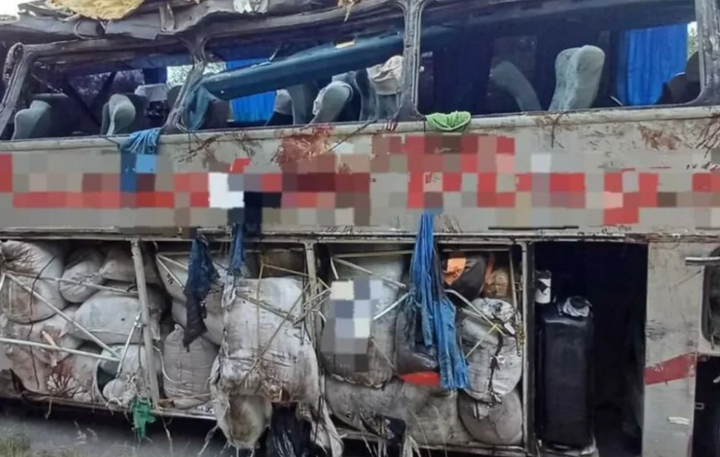 Tragédia em Saloá (PE): Acidente com Ônibus na BR-423 Deixa 15 Mortos no Agreste