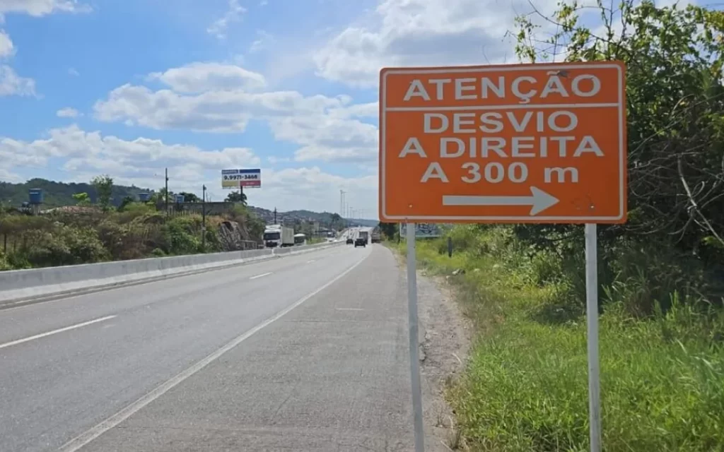 Obras na BR-232 entre Bonança e Moreno