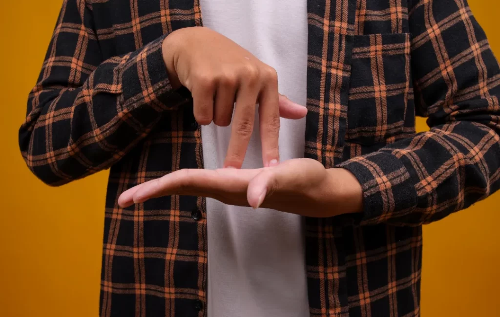 Cursos Gratuitos de Libras