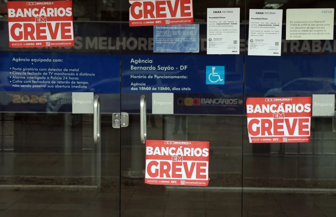 Funcionários da Caixa rejeitam acordo e mantêm greve nacional indefinida