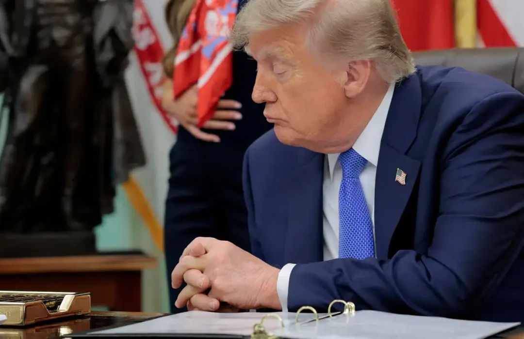 Trump promete distribuir cinco mil dólares a cada americano se republicanos vencerem eleições