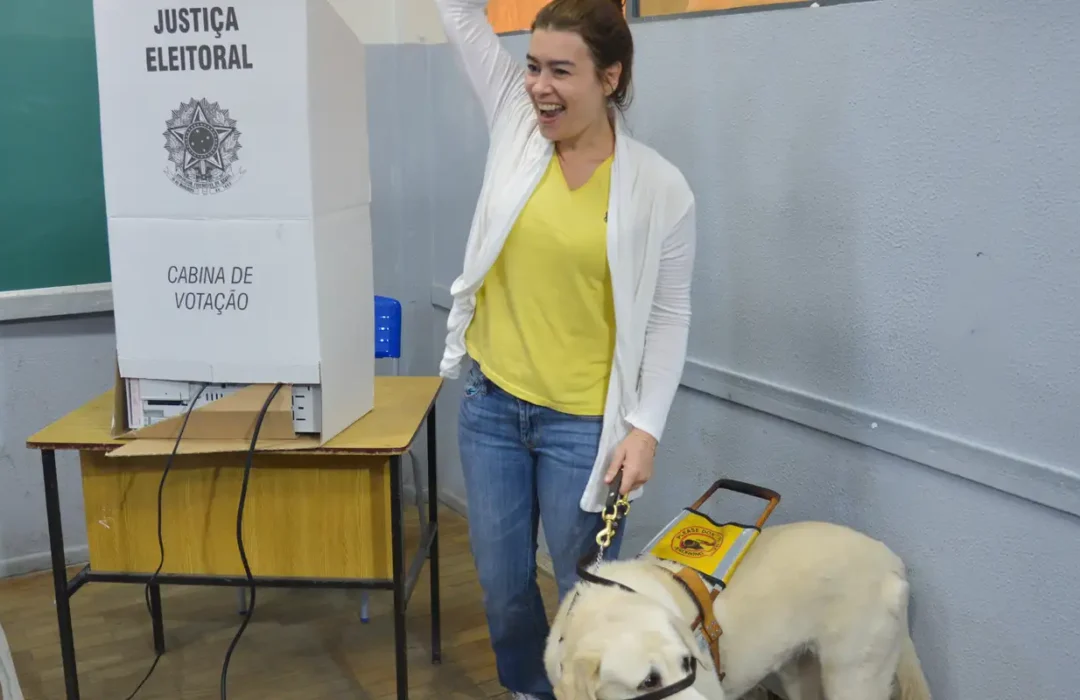 Prazo termina hoje para eleitores com deficiência solicitar transporte gratuito nas eleições de 2026
