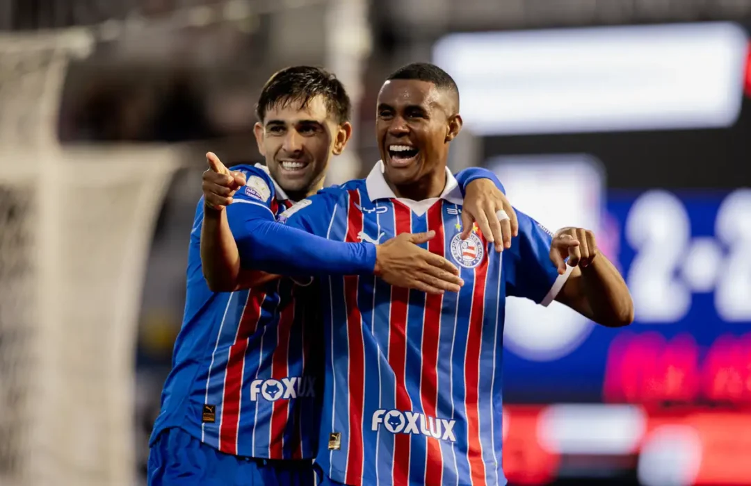 Bahia vence Bragantino e segue na briga pela Libertadores