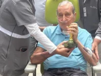 Parreira recebe alta após quase três meses internado no Rio de Janeiro
