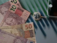 Banco Central reduz juros e aponta desaceleração econômica como motivo
