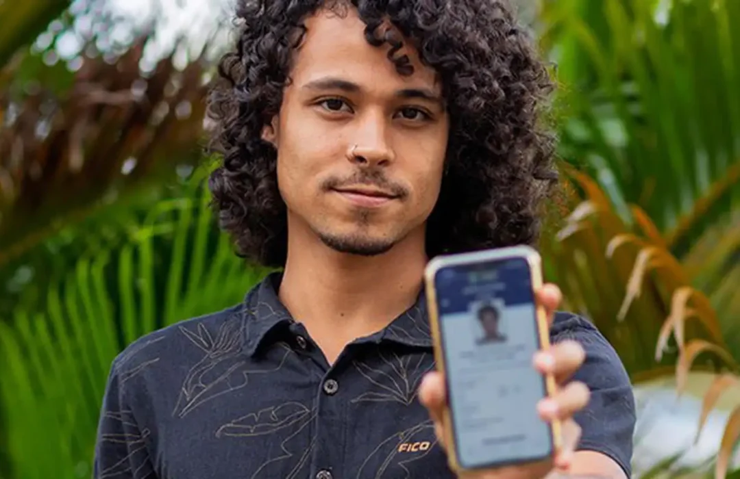 Eleitor tem até 3 de outubro para ativar e-Título e votar pelo celular