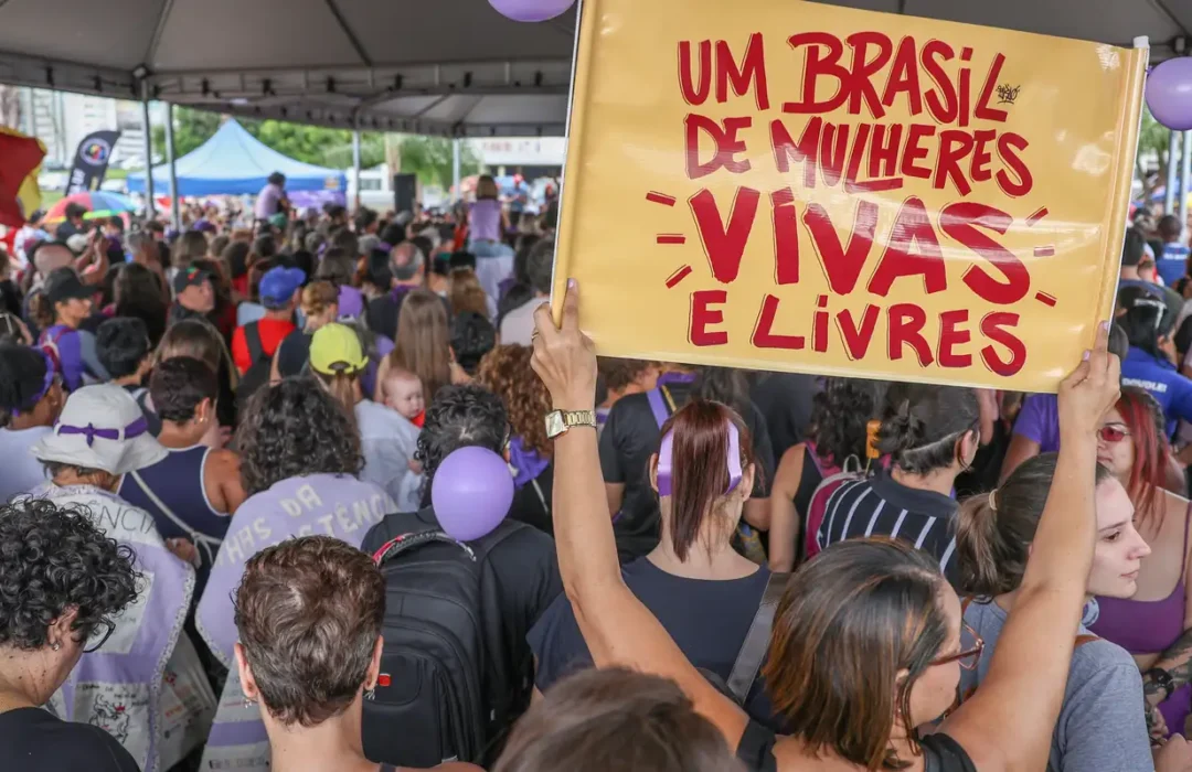 Violência política contra mulheres cresce 11 vezes em quatro anos, alerta TSE