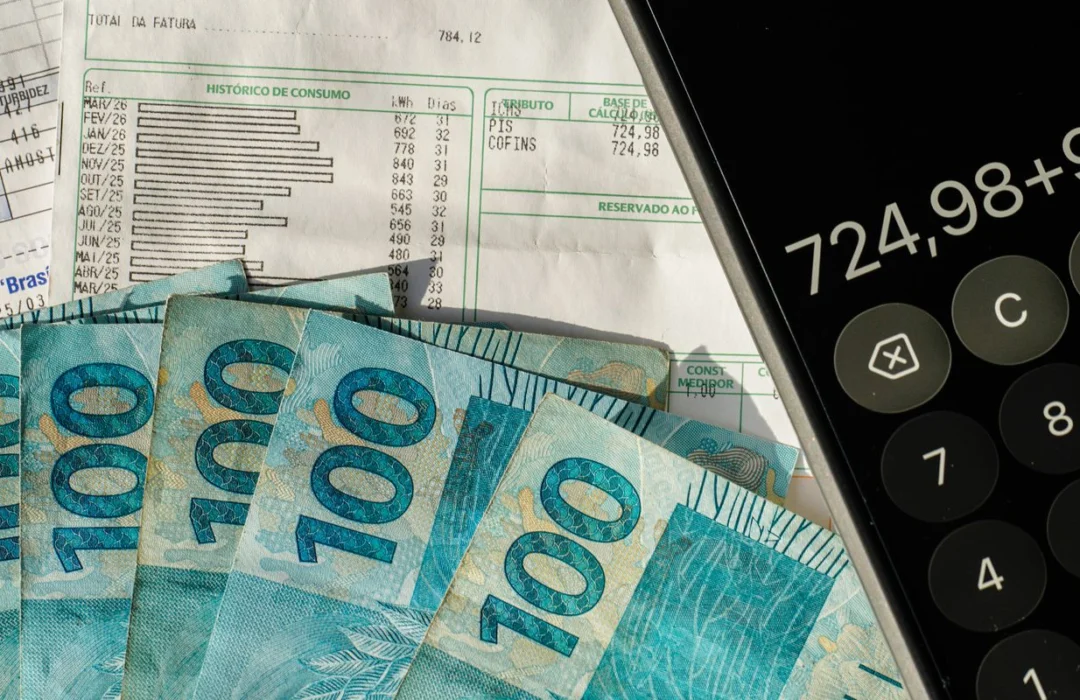 Governo federal arrecada mais de R$ 2 trilhões nos primeiros oito meses de 2026