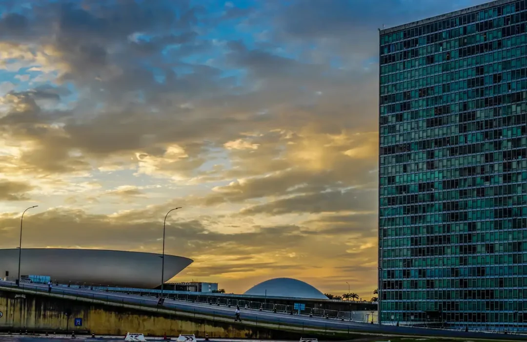 Votação sobre fim da escala 6×1 é adiada no Senado após obstrução da oposição