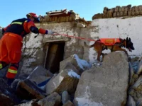 Terremoto de forte magnitude causa mortes e feridos no Tibete