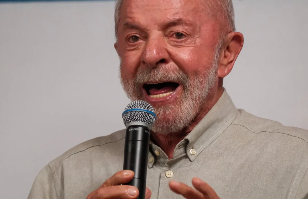 Lula aceita todas as exigências de Flávio para abertura de sigilos bancários