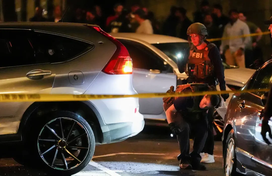 Agentes de imigração dos EUA disparam contra homem dentro de carro em Nova York