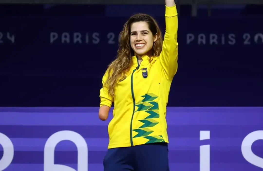 Brasil domina competição de parataekwondo em Paris e lidera quadro de medalhas