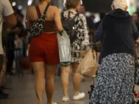 Economistas alertam: corte severo de gastos públicos inevitavelmente afetará programas sociais