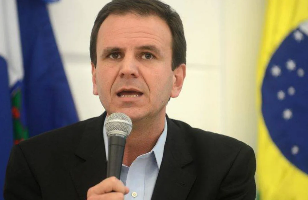Paes desiste de candidatura ao governo do Rio após decisão do STF