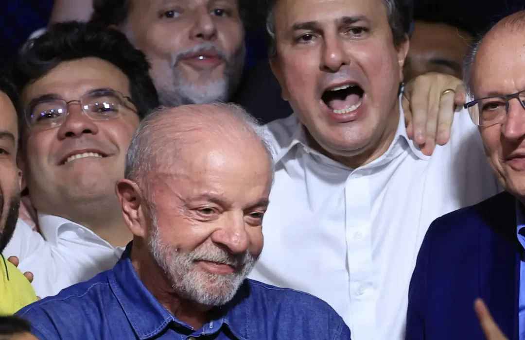 Líderes da América Latina celebram reeleição de Lula nas redes sociais