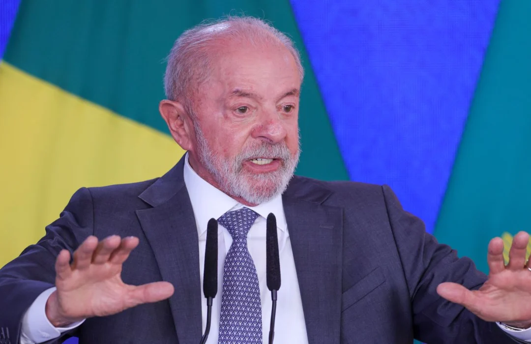 Lula defende discussão sobre redução da maioridade penal para crimes graves