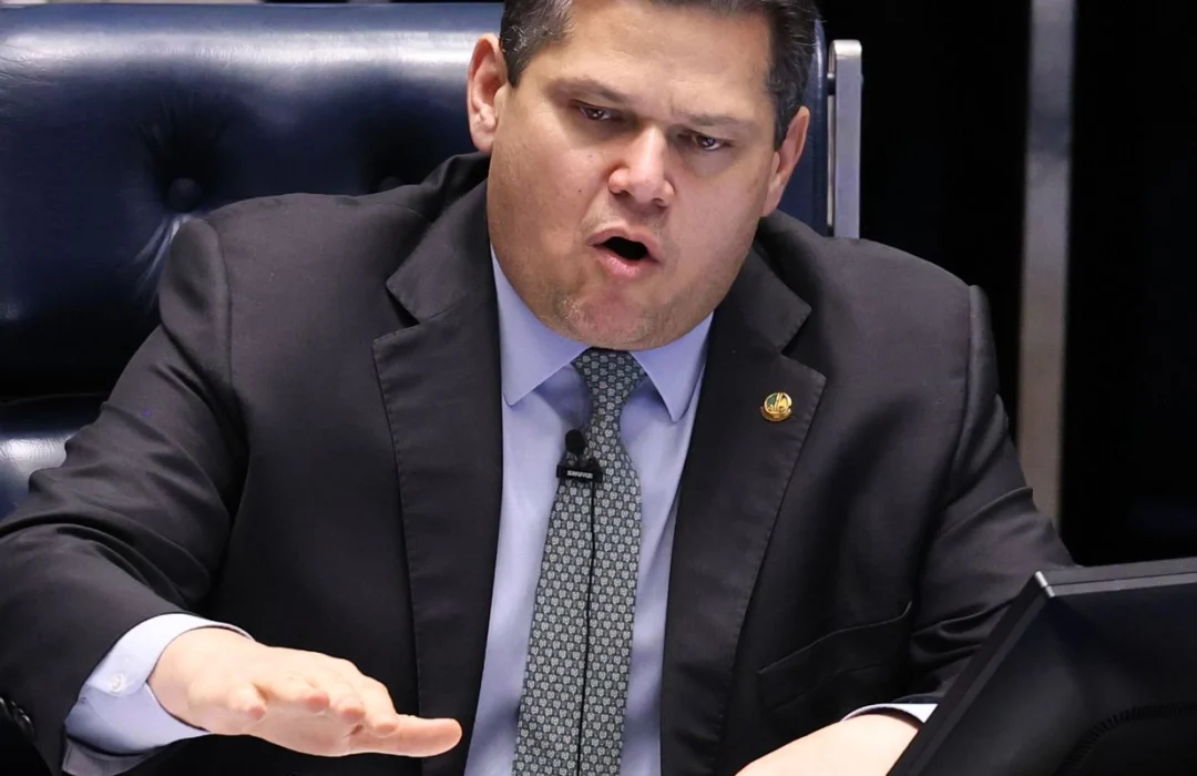 Presidente do Senado promulga fim da escala 6×1 nesta sexta-feira